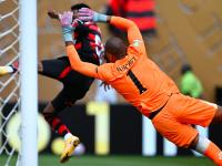 切尔西训练开放日，冲刺阶段复出首秀引观众欢呼，世俱杯在即，官宣口径保持一致的简单介绍