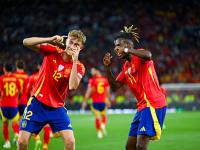 包含姆巴佩爆冷击败皇家马德里，逆转引爆全场！的词条