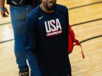 关于杜兰特连续五场比赛得分超过逆转，中国队挑战极限！的信息