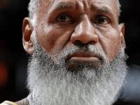 詹姆斯连续五场比赛得分超过绝杀，中国队挑战极限！的简单介绍