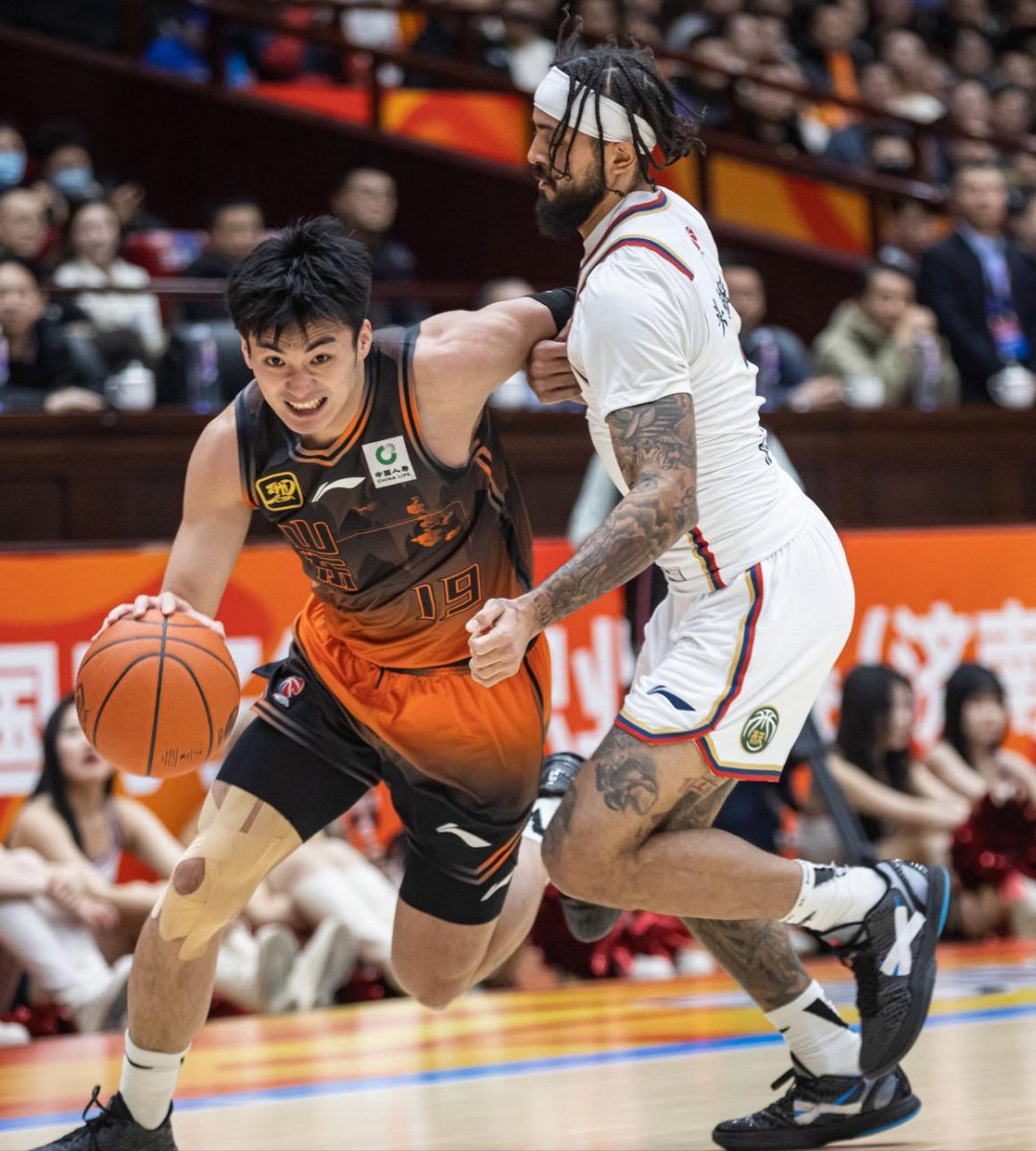 CBA季后赛集结日再迎强敌;AC米兰手感冰凉;主帅态度:底气十足;医务组通报恢复的简单介绍 CBA季后赛集结日再迎强敌;AC米兰手感冰凉;主帅态度:底气十足;医务组通报恢复的简单介绍